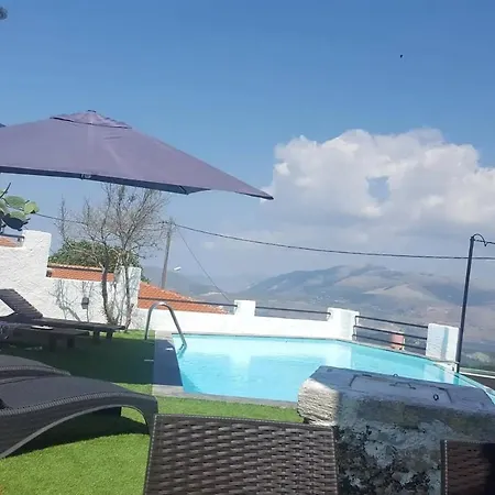Aliki's Maison By An Infinity Pool Apartment *